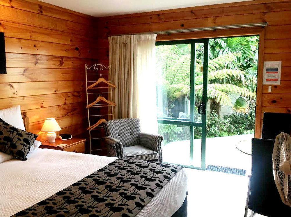 Andrea'S Bed & Breakfast Whitianga Exteriör bild